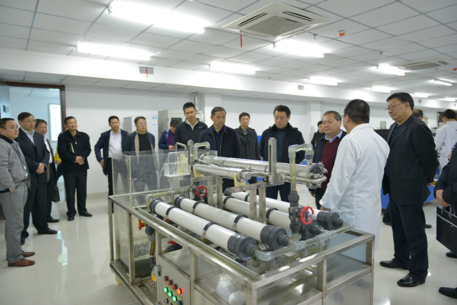 雷贵生带队赴淮南煤炭开采国家工程技术研究院对标学习1.jpg